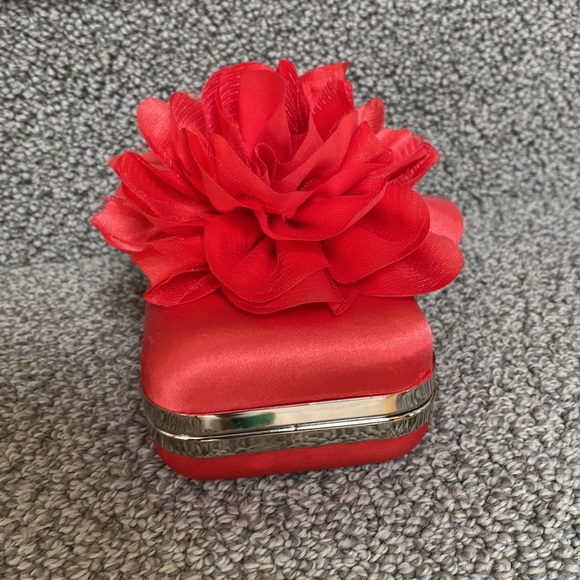 Lulu Townsend Flower Purse - Picture 4 of 10